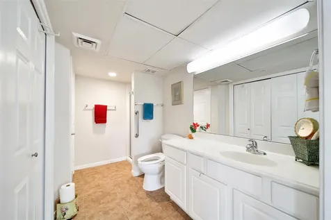 2815 Kings Crossing Drive 214 Kingwood TX 77345