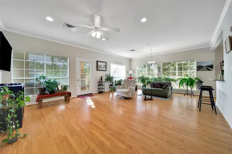 2815 Kings Crossing Drive 214 Kingwood TX 77345