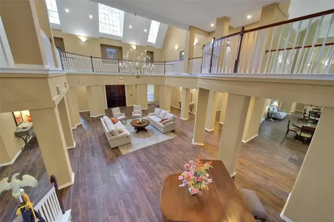 2815 Kings Crossing Drive 214 Kingwood TX 77345