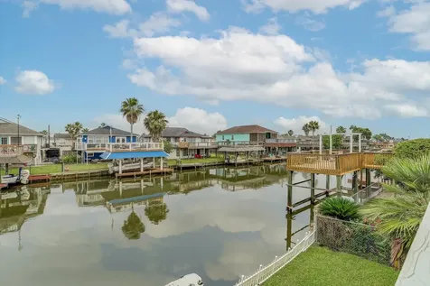 313 Ling Bayou Vista TX 77563