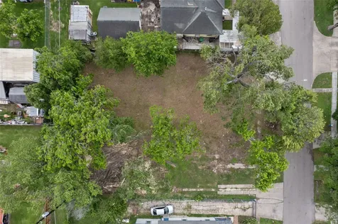 619 Gazin Street Houston TX 77020