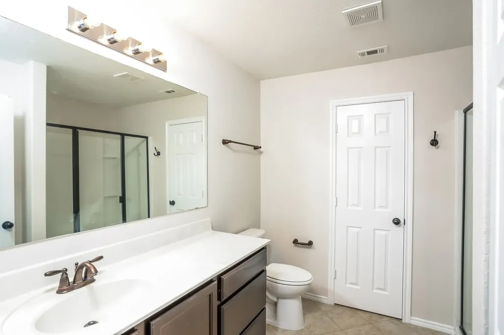467 Walnut Crest Schertz TX 78154
