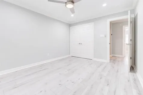 11643 Village Place Drive 194 Houston TX 77077