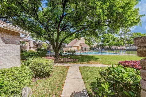 11643 Village Place Drive 194 Houston TX 77077