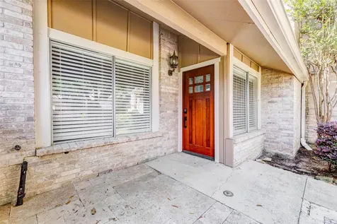11643 Village Place Drive 194 Houston TX 77077