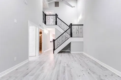 11643 Village Place Drive 194 Houston TX 77077