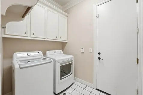 3210 Maroneal Street Houston TX 77025