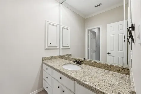 3210 Maroneal Street Houston TX 77025