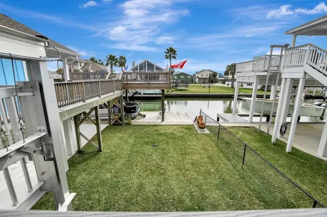 22205 Frio Drive Galveston TX 77554