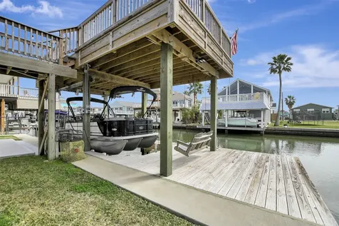 22205 Frio Drive Galveston TX 77554