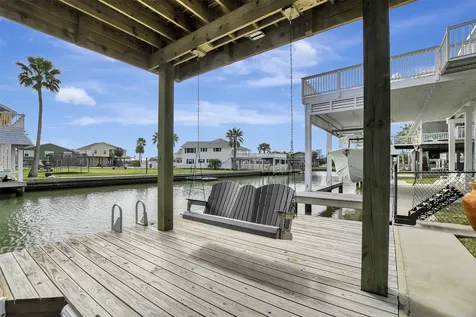 22205 Frio Drive Galveston TX 77554