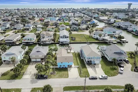 22205 Frio Drive Galveston TX 77554