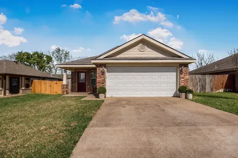 1002 Copperas Bend Caldwell TX 77836