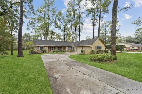 714 Golden Bear Lane Kingwood TX 77339