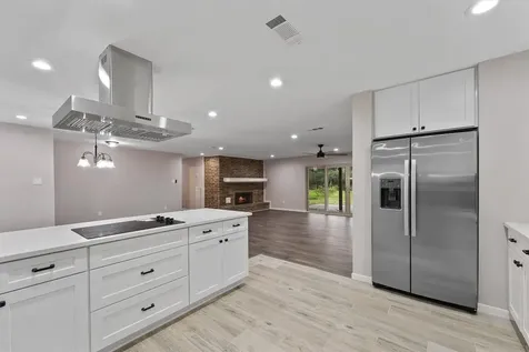 714 Golden Bear Lane Kingwood TX 77339