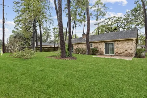 714 Golden Bear Lane Kingwood TX 77339