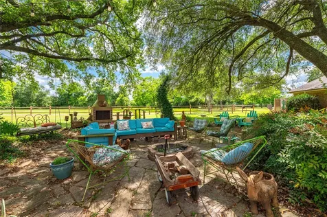 1046 Fm 517 Road Alvin TX 77511