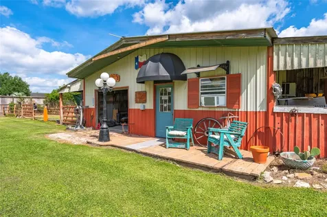 1046 Fm 517 Road Alvin TX 77511