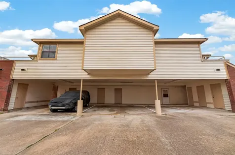 1103 Dulles Avenue 1303 Stafford TX 77477