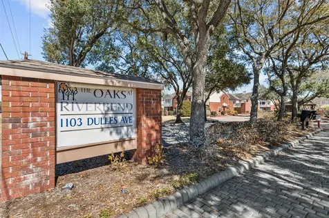 1103 Dulles Avenue 1303 Stafford TX 77477