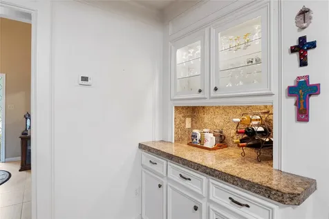 5510 Court Of York Houston TX 77069