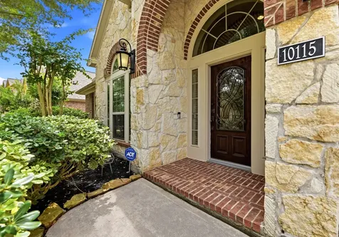 10115 White Pines Drive Katy TX 77494