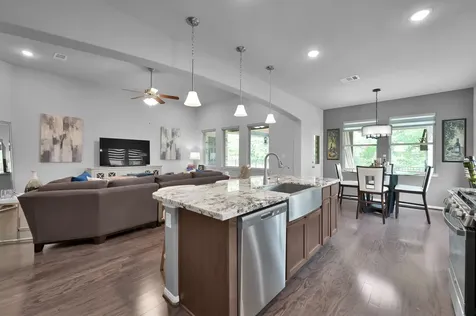 271 Little Dog Drive Montgomery TX 77356