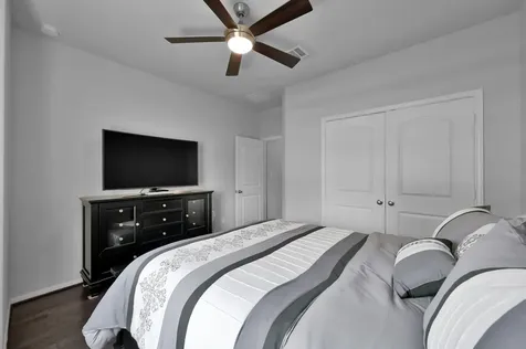 271 Little Dog Drive Montgomery TX 77356