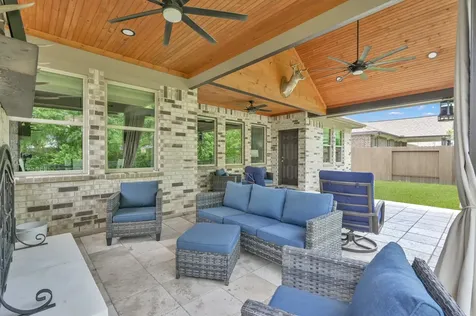 271 Little Dog Drive Montgomery TX 77356