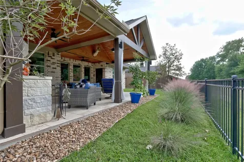 271 Little Dog Drive Montgomery TX 77356