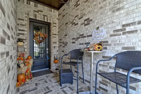 271 Little Dog Drive Montgomery TX 77356