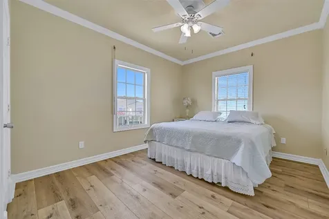 22329 Vista Del Mar Galveston TX 77554