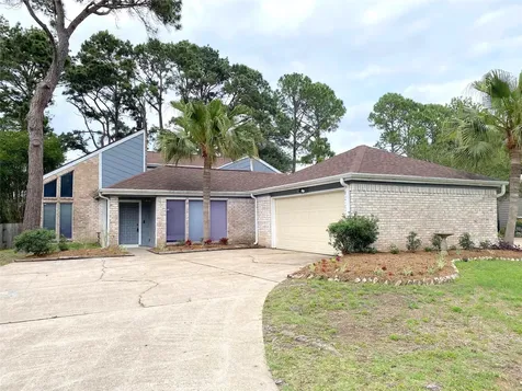 14934 Elmont Drive Houston TX 77095
