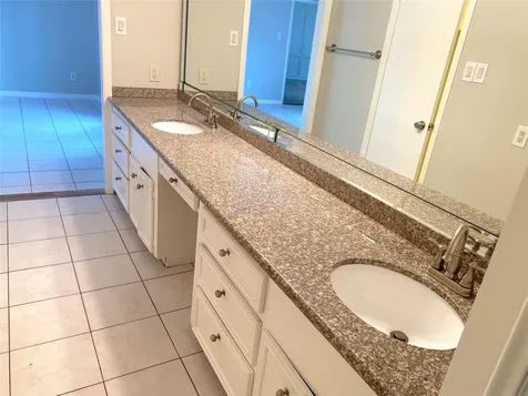 14934 Elmont Drive Houston TX 77095