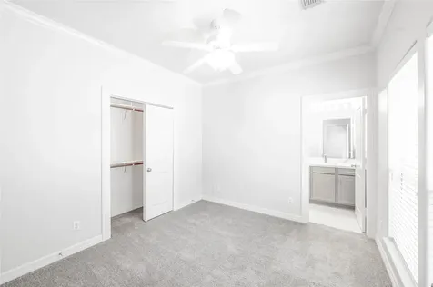 643 Hartman Street Houston TX 77007