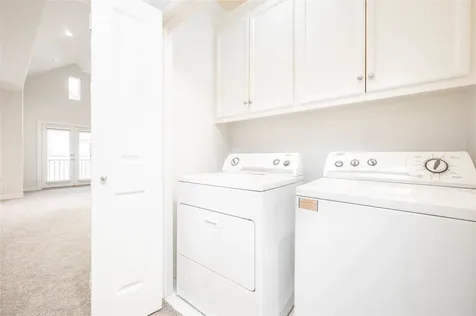 643 Hartman Street Houston TX 77007