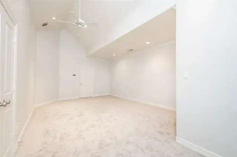 643 Hartman Street Houston TX 77007