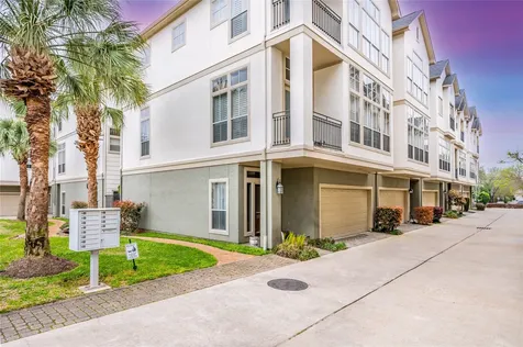 643 Hartman Street Houston TX 77007