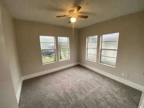 8213 E Erath Street Houston TX 77012