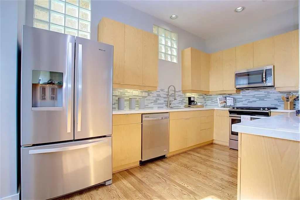 5342 Darling Street A Houston TX 77007