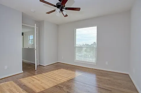 5342 Darling Street A Houston TX 77007