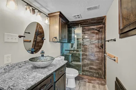 15702 Wandering Trail Friendswood TX 77546