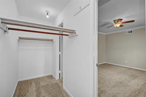 15702 Wandering Trail Friendswood TX 77546