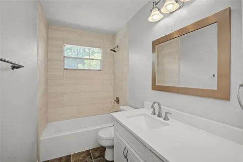 15702 Wandering Trail Friendswood TX 77546