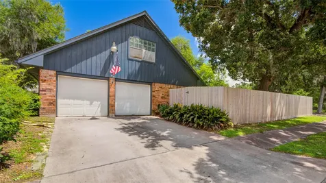 15702 Wandering Trail Friendswood TX 77546