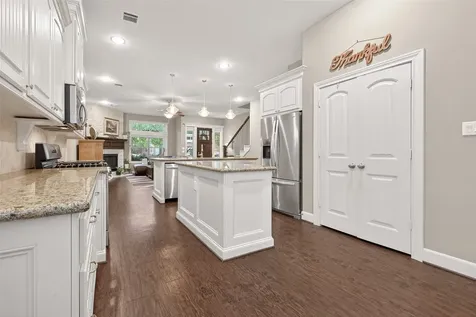 112 Timberside Drive Conroe TX 77304