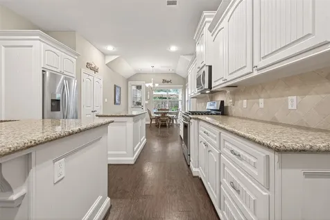 112 Timberside Drive Conroe TX 77304