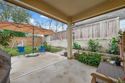 112 Timberside Drive Conroe TX 77304
