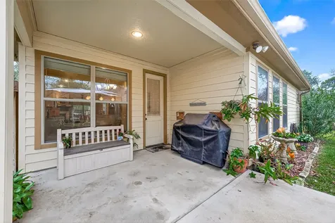 112 Timberside Drive Conroe TX 77304