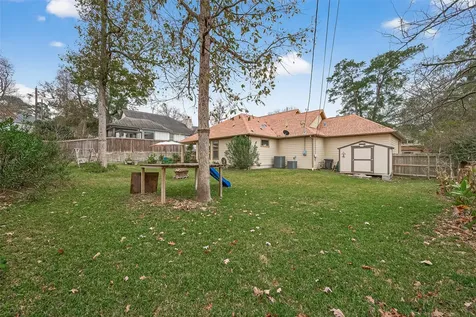 112 Timberside Drive Conroe TX 77304